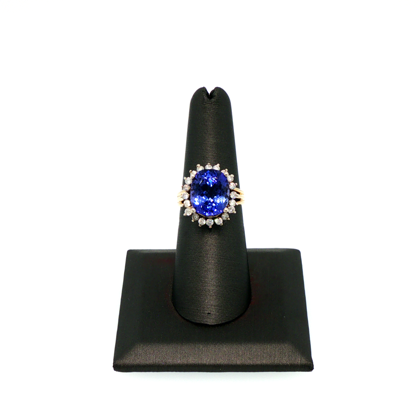 Tanzanite Queen