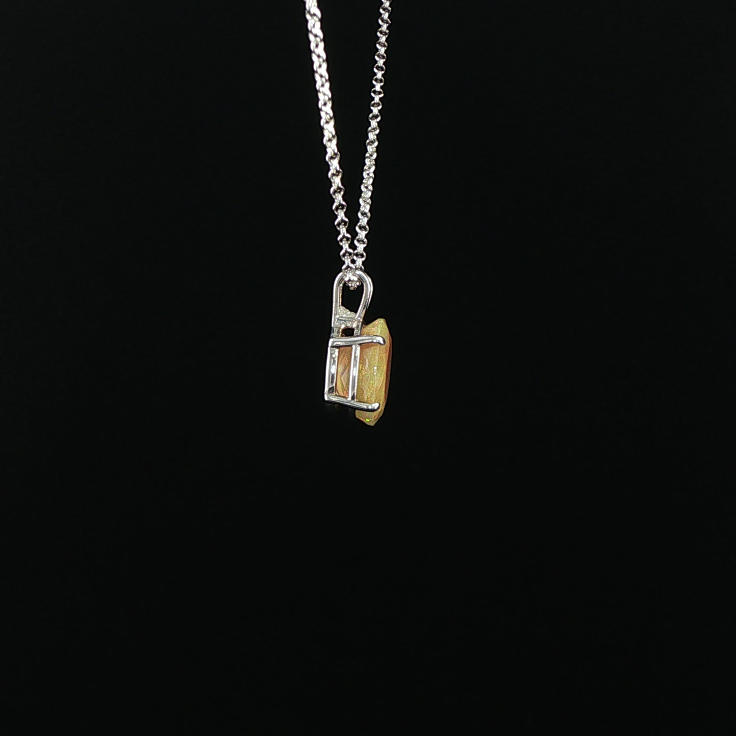 Opal Lucid