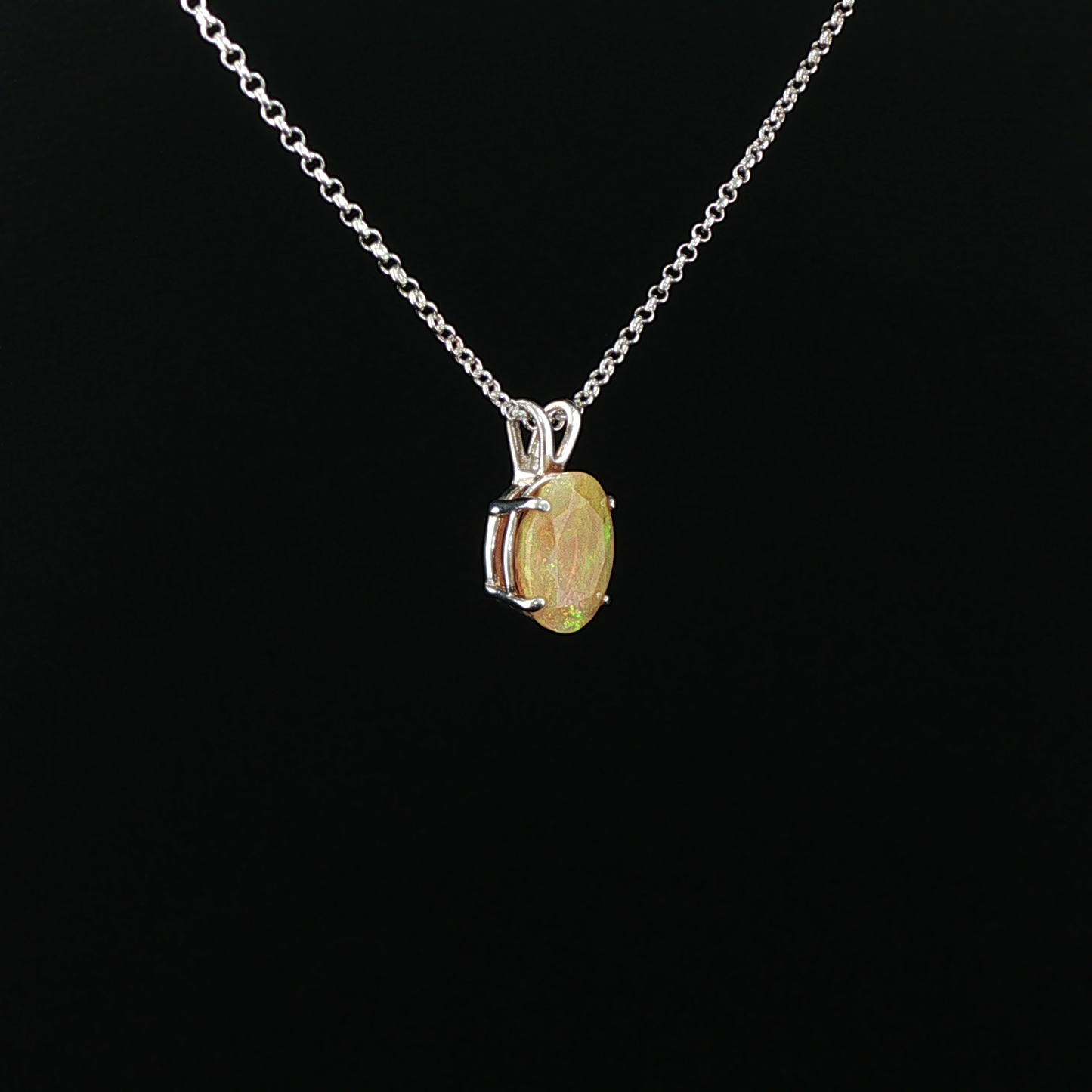 Opal Lucid